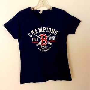 💛2 for $16💛 LAT Boston Red Sox V-neck T-shirt